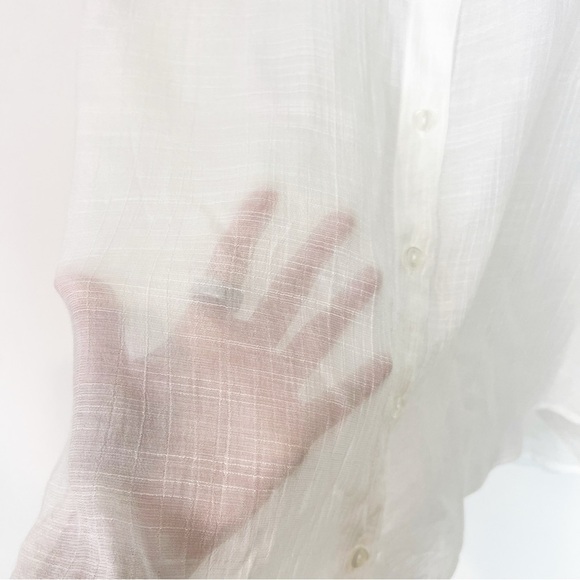 BCX WHITE SEMI SHEER LONG ROLL TAB SLEEVE BUTTON FRONT BLOUSE WOMENS SZ
XL - Picture 4 of 6